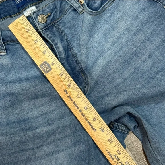 Project Indigo cropped jeans with the sweetest embroidered flowers – size 14 - Picture 7 of 9